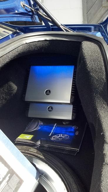 JL Audio 2006 Ford Mustang - Image 5