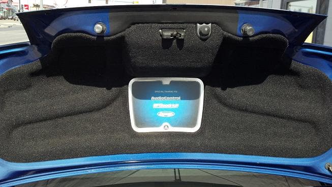 JL Audio 2006 Ford Mustang - Image 8